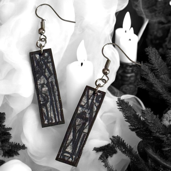 5 For $25💫Cool Mystical Black Print Earrings - Picture 1 of 4